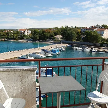 Apartment Myadria *