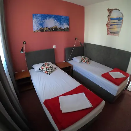 Apartment Myadria